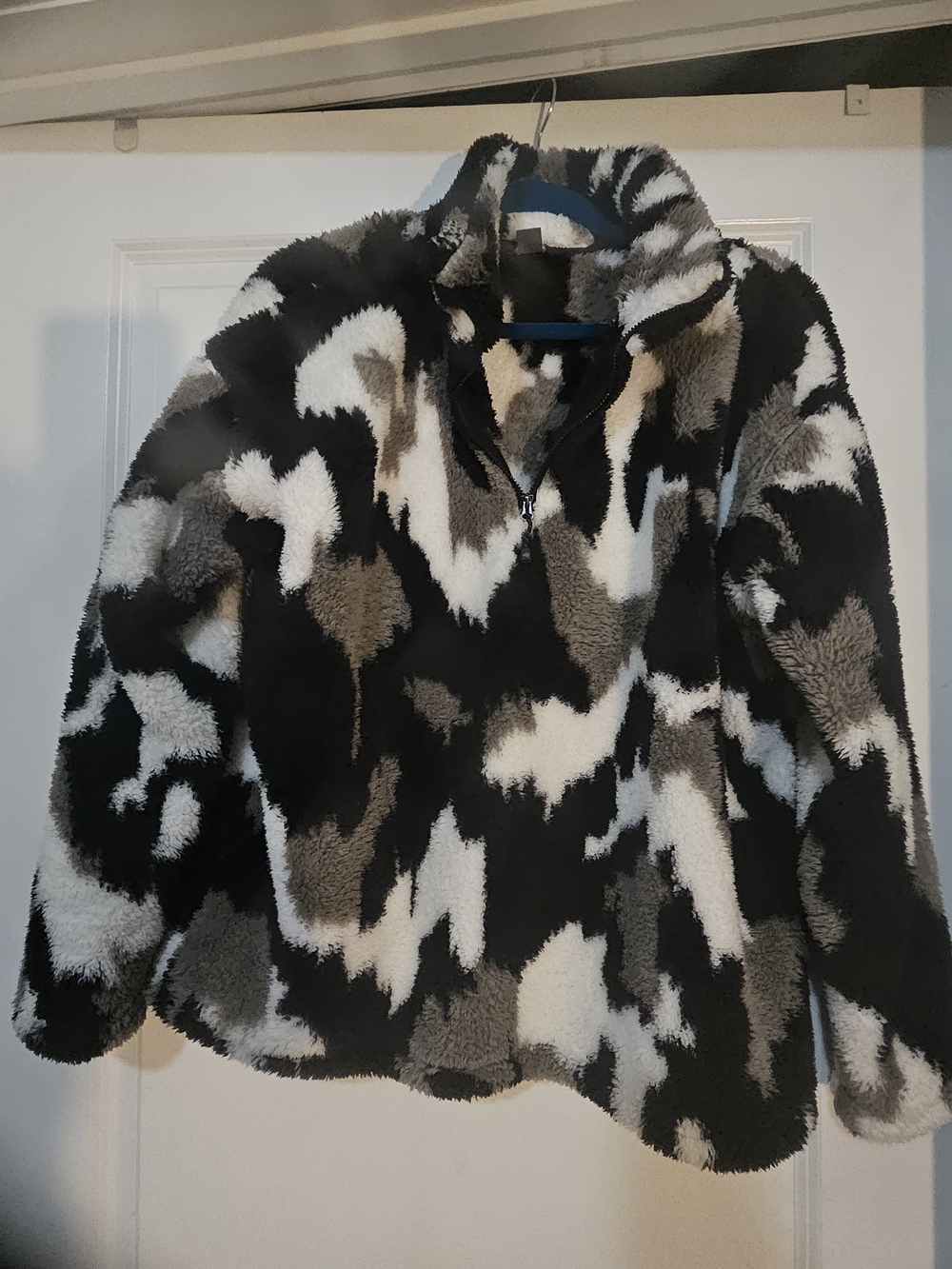 Eddie Bauer Plush Half-Zip Jacket - Black, White & Gray
